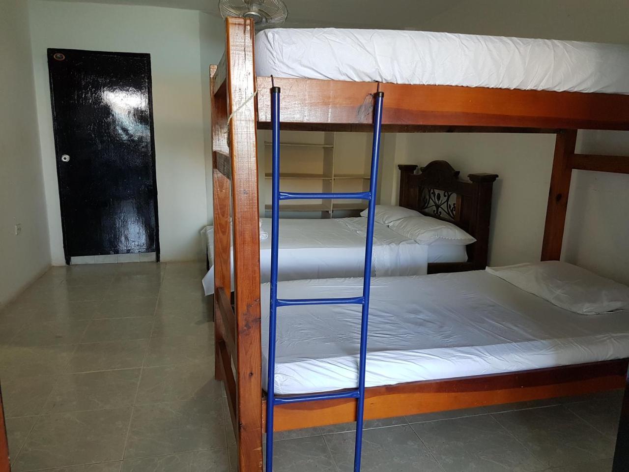 Hospedaje El Shadday Taganga Ngoại thất bức ảnh